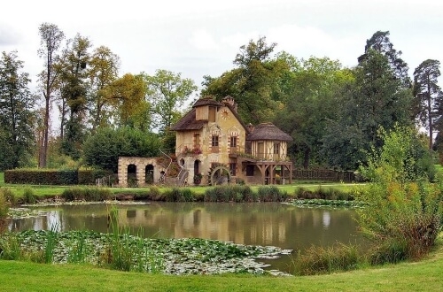 domaine de marie antoinette estate